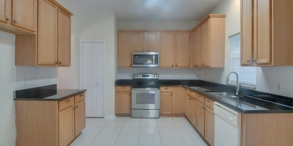 cerberus-drive-kitchen - Central Florida Lifestyle opendoor cerberus drive