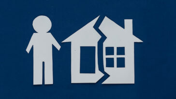 stick figure at a split house to symbolize partition action