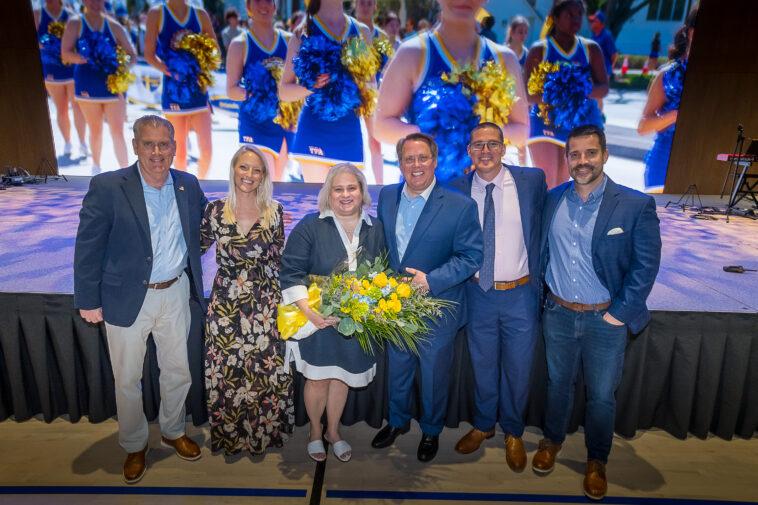 Photo of a group of people from TFA.