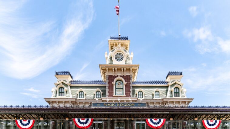 A Hero’s Welcome: Disneyland Resort Honors Medal of Honor Recipient Royce Williams feature - Central Florida Lifestyle
